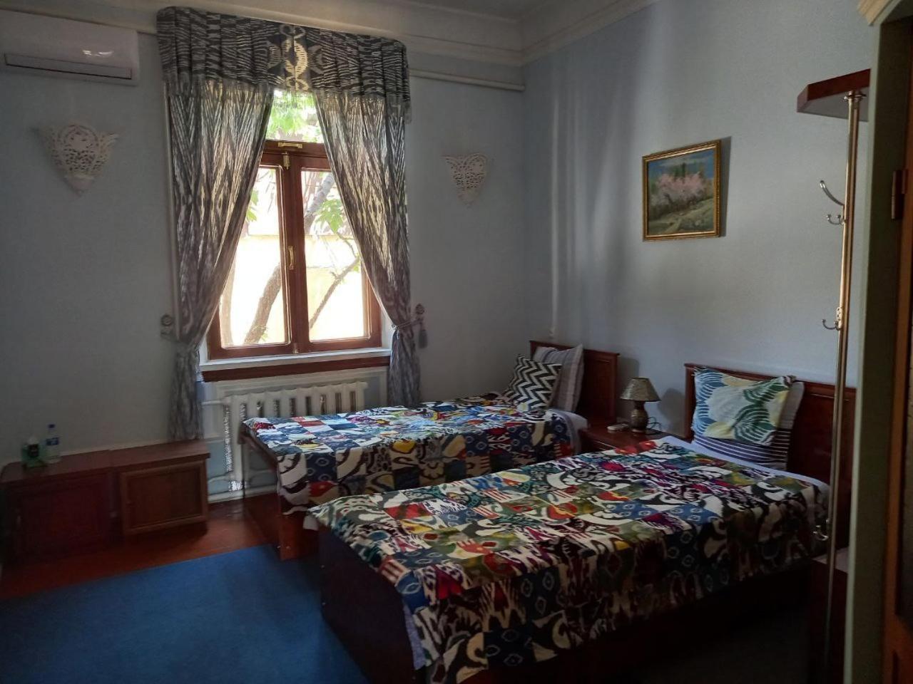 Guest House Ikathouse Marghilon Exterior photo
